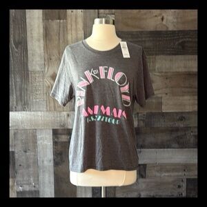 NWT! American Eagle t-shirt medium Pink Floyd concert tee rock and roll 70s